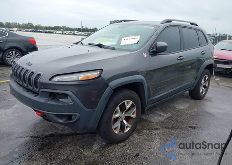 2014 Jeep Cherokee Trailhawk from USA, damaged, VIN 1C4PJMBS9EW251069
